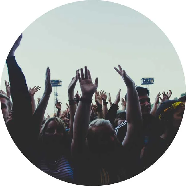 image of youth at music festival for article "the summer of love may be over but but recreational drug use numbers continued to grow" for Gulf Breeze Recovery non-12 step holistic drug and alcohol rehab