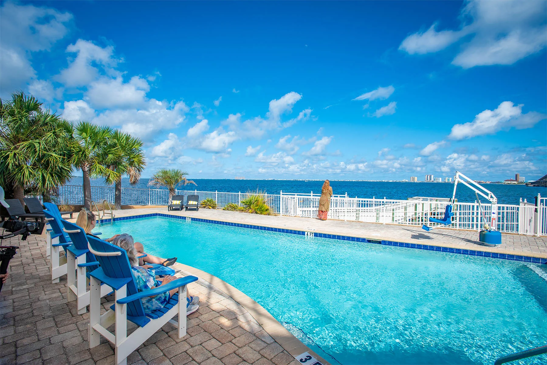 The pool at Gulf Breeze Recovery