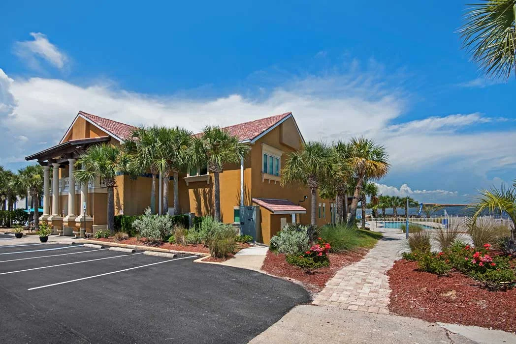 front of gulf breeze recovery