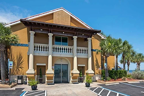 A private detox center in Gulf Breeze
