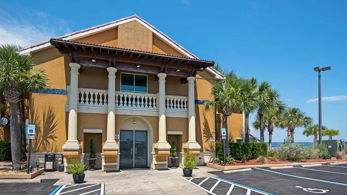 Gulf Breeze Recovery front of facility